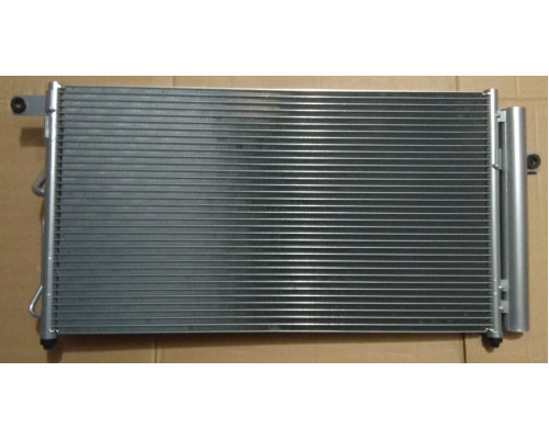 KEMP Радіатор кондиціонера Hyundai Accent 05