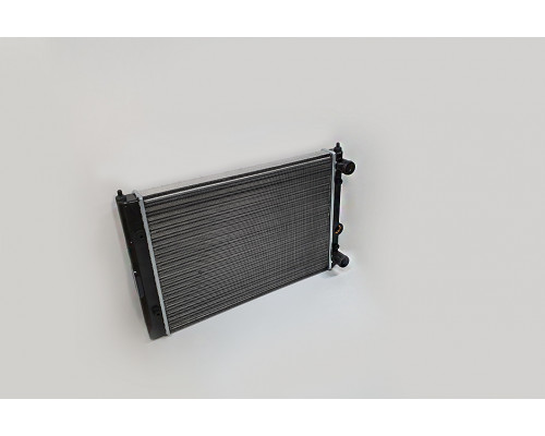 KEMP Радіатор VW, POLO Classic 1.7, 1.9 SDI, SEAT 1.0-1.9 SDI, AC - 433*299
