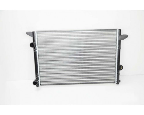 KEMP Радіатор VW Passat B4 93-96 АКПП 1,6;20;1,9D (без кондиціонера) 525*377