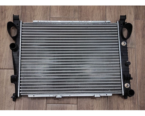 KEMP Радіатор Mercedes S W220 320-600 АКП 99-05 р. 640*470