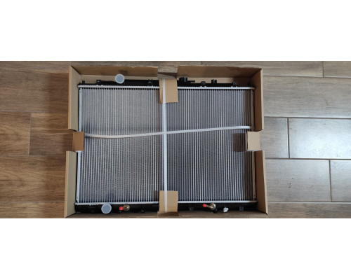 KEMP Радіатор ACURA MDX (03-) 502*768 плоскі соти