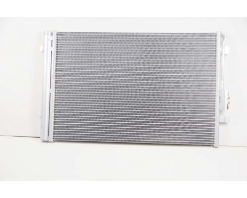 KEMP Радіатор кондиціонера VW TERAMONT (2017) 693x434x16 мм