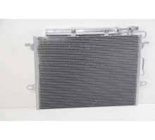 KEMP Радіатор кондиціонера MB E-Class W211 CDI 590*440 Код запчастини: 77647280, 2115000254