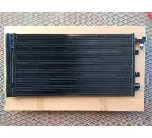 KEMP Радіатор кондиціонера Renault Megane3 Scenic3 08 690*347 921100001R