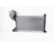 KEMP Радіатор Mercedes Sprinter 208-416 CDI мех 00-06 р. 680*400*33 9015003600