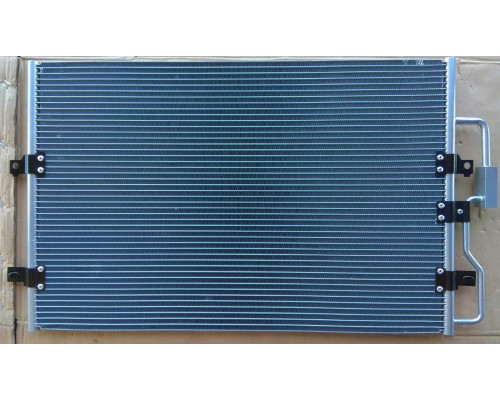 KEMP Радіатор кондиціонера Peugeot 806 Expert Fiat Scudo Citroen Jumpy 725*451