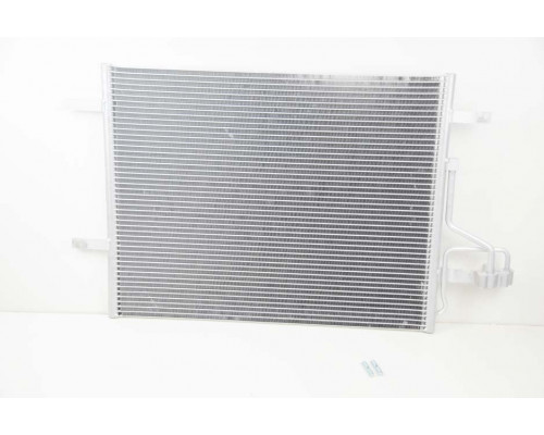 KEMP Радіатор кондиціонера Ford KUGA 08 592*470