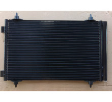 KEMP Радіатор кондиціонера Peugeot 806 Expert Fiat Scudo Citroen Jumpy 06 588*340 Код запчастини: 77647504, 6455.EN