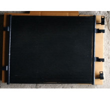 KEMP Радіатор кондиціонера Renault Trafic 2.0 06 580*461*16 (без осушувача) 8200411148