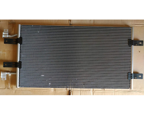KEMP Радіатор кондиціонера Renault Trafic 2.5 06 730*367*16 (без осушувача)