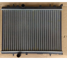 KEMP Радіатор Peugeot 406 1.6 HDI 2.2 Citroen C5 1.6:2.0 HDI 04р. 380*549 1330.J9