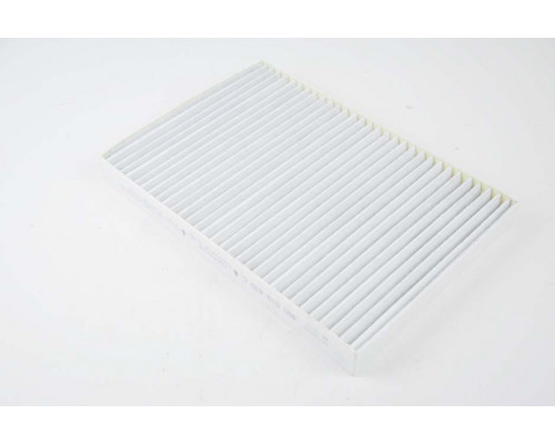 KEMP Фільтр салону вугільний Audi A4 A6 Allroad 00 300*205*30