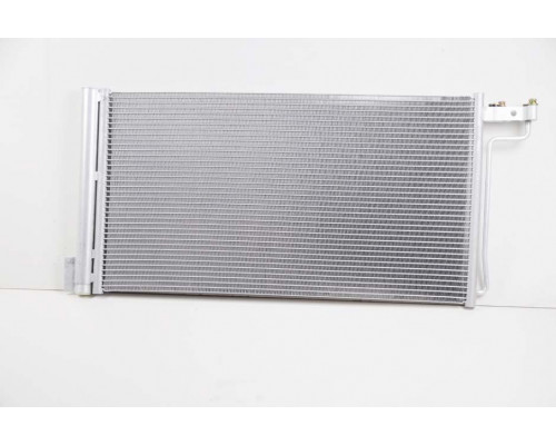 KEMP Радіатор кондиціонера Ford Focus USA 18