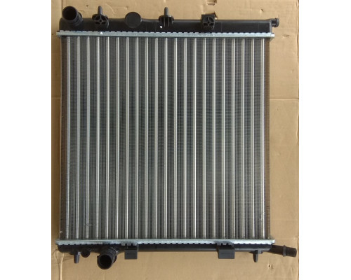 KEMP Радіатор Peugeot 1007 207 Citroen C2 C3 03 380*402