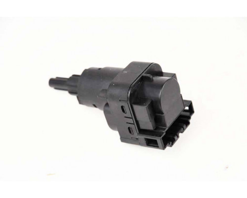 KEMP Вимикач стоп-сигналу (лягушка гальмівна) VW/Audi Skoda 03-. (4PIN)