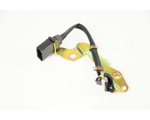 KEMP Датчик положення розподільного валу VW AUDI SKODA 1.6-2.0 96