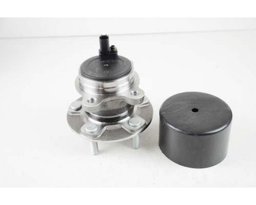 KEMP Ступиця задня Ford Focus 3 2011