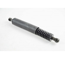 KEMP Амортизатор кришки багажника Porsche Cayenne 03 253*67 1900N (пружина газова) 7L5827550J