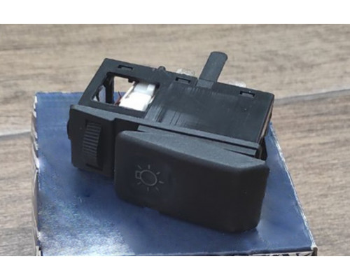 KEMP Кнопка включення світла VW Golf-2 (8 pin)