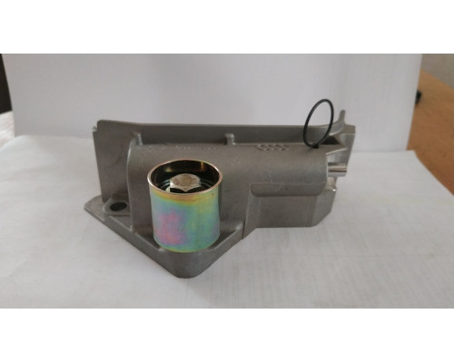 KEMP Натягувач-успокоювач ременя ГРМ Audi/WV 1.8, 1.8T96-