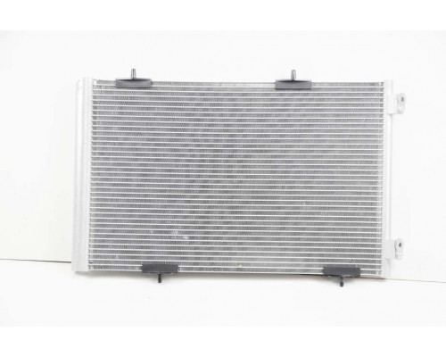 KEMP Радіатор кондиціонера Peugeot 301 Citroen Elysee 12 570*365