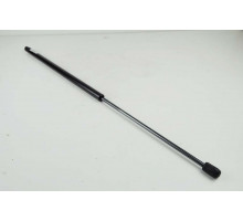 KEMP Амортизатор капота VW Touareg II (2010–2017) 655-270-320N Код запчастини: 77648270, 7P6823359