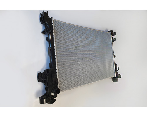 KEMP Радіатор Renault Trafic 3 Opel Vivaro 14 748*468 (плоскі соти)