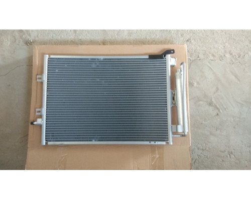 KEMP Радіатор кондиціонера RENAULT Clio 3 08 Modus 05 510*380