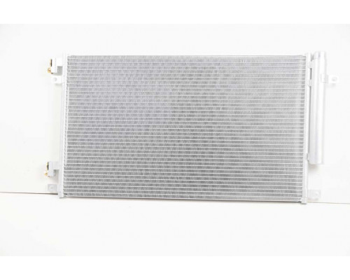 KEMP Радіатор кондиціонера VW Transporter T4 92-03> 635*310