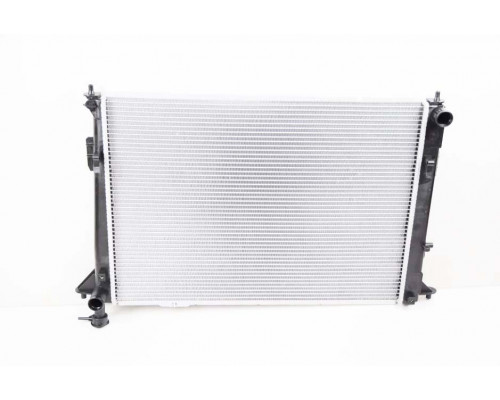 Радіатор KIA Sorento 14->670*484 плоскі соти