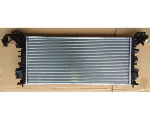 KEMP Радіатор Opel Astra K Zafira Cruze 15 680*306 плоскі соти