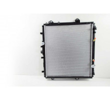 KEMP Радіатор Toyota LAND CRUISER PRADO J150 (09-) 4.0 i 575*652 плоскі соти 646825
