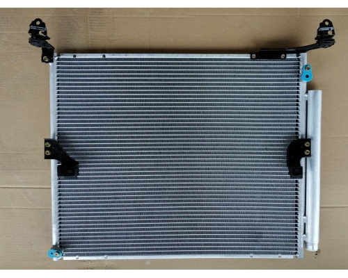 KEMP Радіатор кондиціонера Toyota LAND CRUISER PRADO J150 (09-) 4.0i 625*480