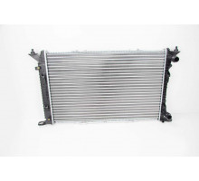 KEMP Радіатор Audi A4, A5, A6 1.8-2.0 08р. 720*469*26 (плоскі соти) 8K0121251R