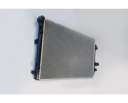 KEMP Радіатор Audi A3 VWGolf7 Skoda Oktavia 1.2-1,4TFSi1.6-2,0TDI 2012 плос.соти