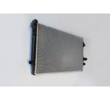 KEMP Радіатор Audi A3 VW Golf7 Pass. Skoda Octavia 1,8-2,0 TFSI 2012 (плоскі соти) 5Q0121251GN