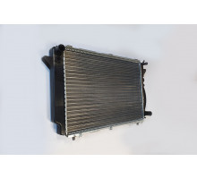 KEMP Радіатор Audi-80 91-96 2.6-2.8 AC+/- 596*409 8A0121251B