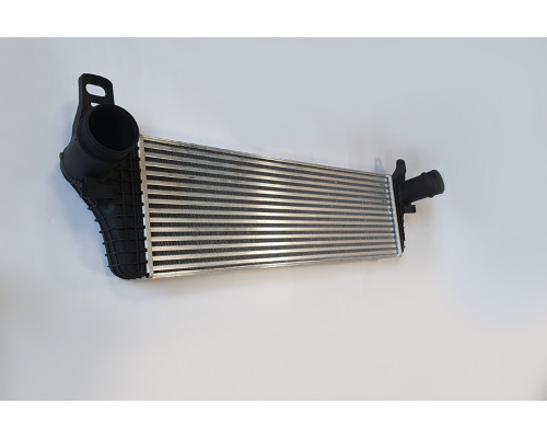 KEMP Радіатор інтеркулера VW T5 2.0 BITDi 2.0 TSI 09 715*226