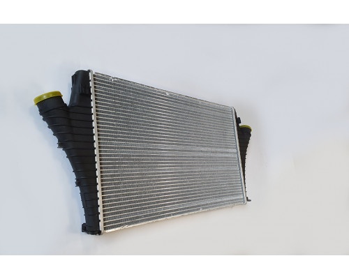 KEMP Радіатор інтеркулер Opel Vectra C Signum 1,9 CDTI Fiat Croma 1.9 D 04>M/T