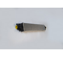 KEMP Радіатор інтеркулер Fiat Doblo 10 Opel Combo 12 плоскі соти 51783791