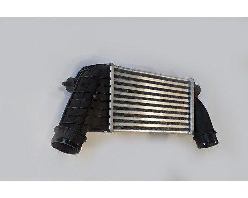 KEMP Радіатор інтеркулер Peugeot 806 Expert, Fiat Scudo, Citroen Jumpy 07