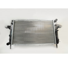 KEMP Радіатор Ford Sierra 87-93 2.0 DOHC 1.6-1.8 CVH 600*370