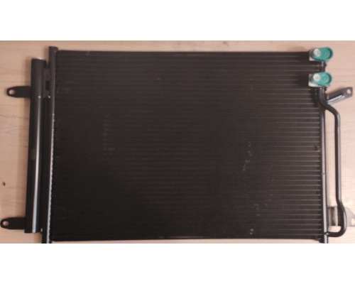 KEMP Радіатор кондиціонера VW Jetta 4 :2.0:2.5 2011 р. USA