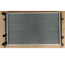 KEMP Радіатор VW Passat B7 USA 3,6 плоскі соти 5C0121253F