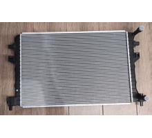 KEMP Радіатор доп. охолодж. двигуна (620x414x16) / VW Golf, AUDI A3, SKODA Octavia, 13 5Q0121251EJ