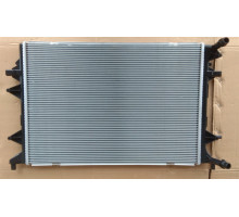 KEMP Радіатор Skoda Oktavia VW Cadi Golf Touran А-3 07 (пл.соти) 1K0121251EB