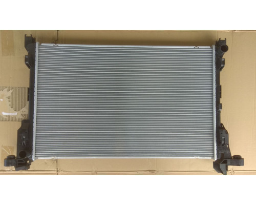 KEMP Радіатор Renault Trafic 3 Opel Vivaro 14 748*471 (пл соти)