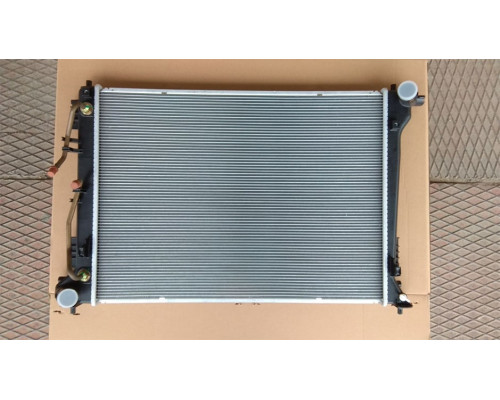 KEMP Радіатор HYUNDAI TUCSON (TL) (15-) KIA SPORTAGE IV (QL,QLE) (15-) плоскі соти