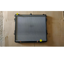 KEMP Радіатор Toyota Land Cruiser 200 08 590 x 715 x 48 мм плоскі соти 646827