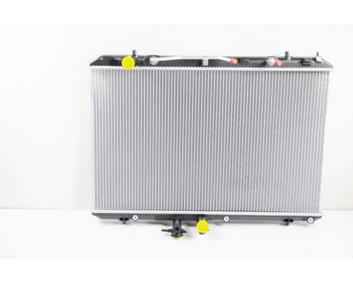 KEMP Радіатор Toyota Highlander 07-14 475 x 768 x 16 мм плоскі соти